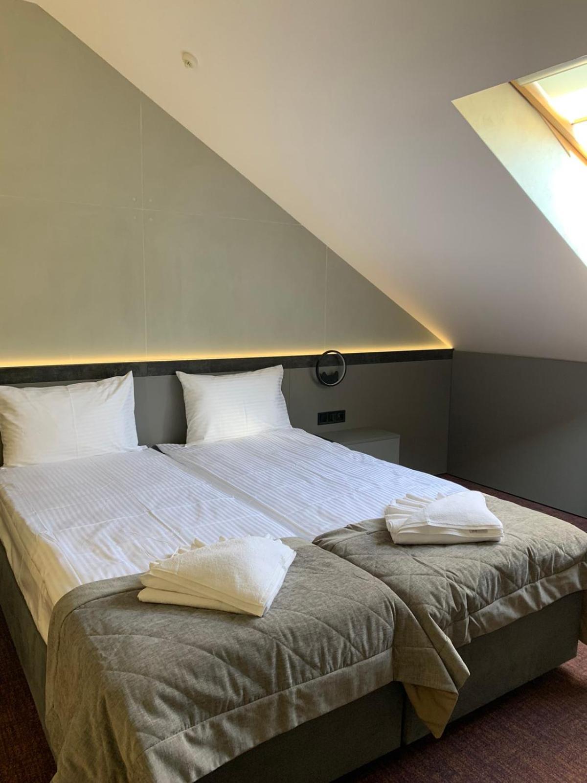 Yavoriv  Arta City Hotel מראה חיצוני תמונה